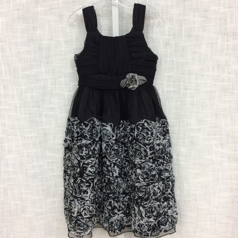 Girls Bonnie Jean Size 6 Black/White Floral Dress